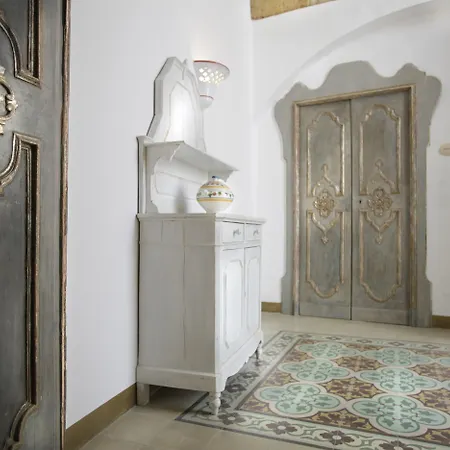 Relais Corte Palmieri & Il Chiostro - Residenza D'Epoca-3
